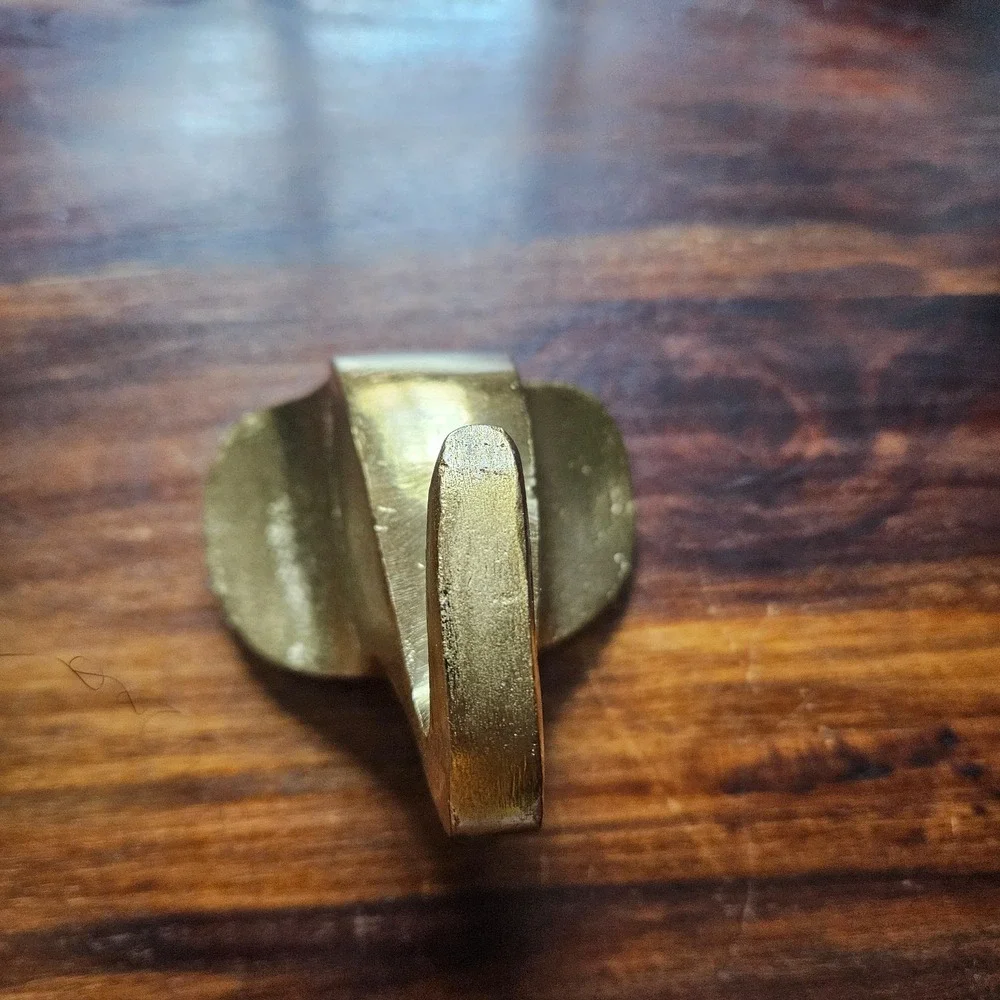 Metal Gold‎ tone Elephant head Wall Hook Minimalist home décor